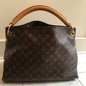Louis Vuitton Artsy MM Handbag